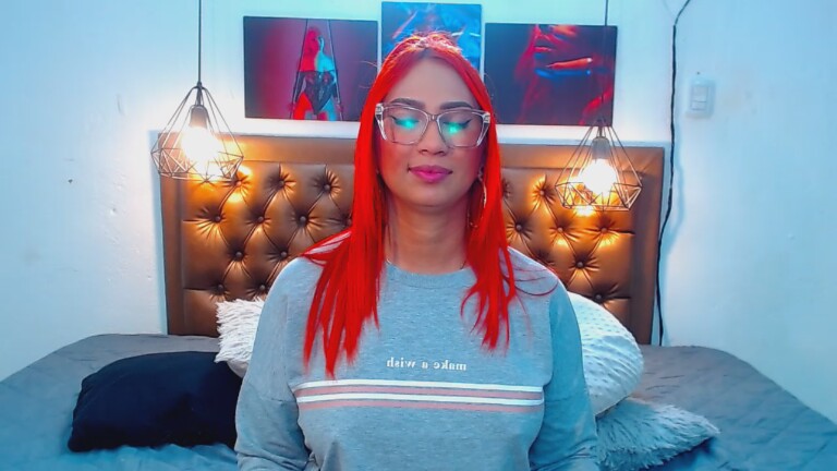 AngelicaRed021's Streamate show and profile