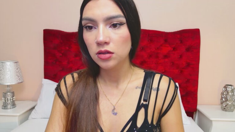 NoemiFerrer's Streamate show and profile